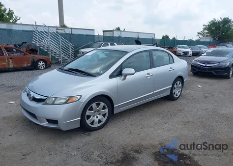 2010 Honda Civic Lx z USA, uszkodzony, nr VIN 2HGFA1F59AH577169